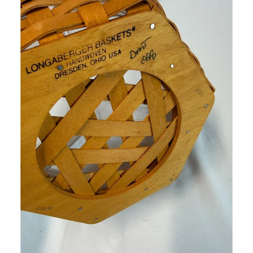 1998 Longaberger Generations Basket w/Divided Protector 10